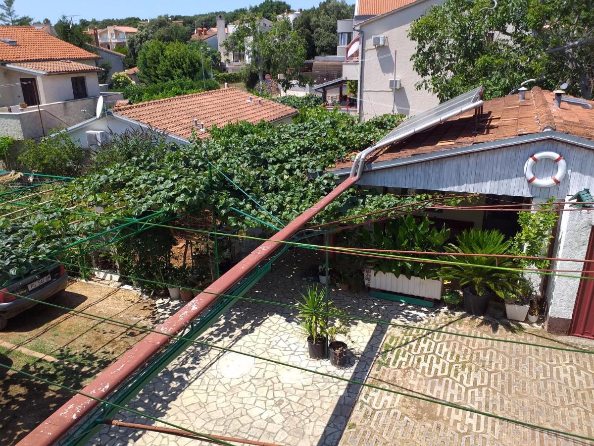 Levak Apartments - Apt. 1 Pjescana Uvala Ngoại thất bức ảnh