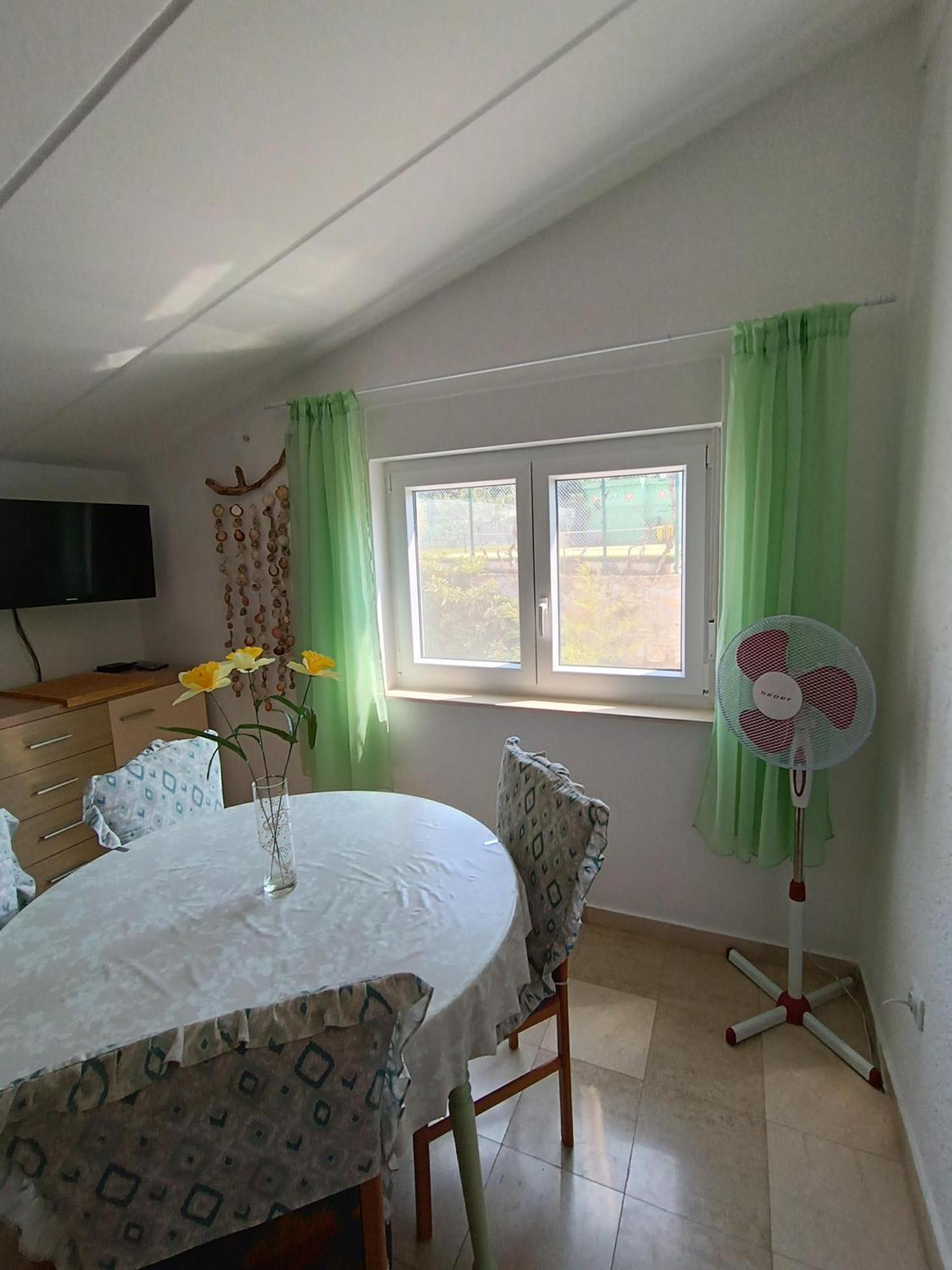Levak Apartments - Apt. 1 Pjescana Uvala Ngoại thất bức ảnh