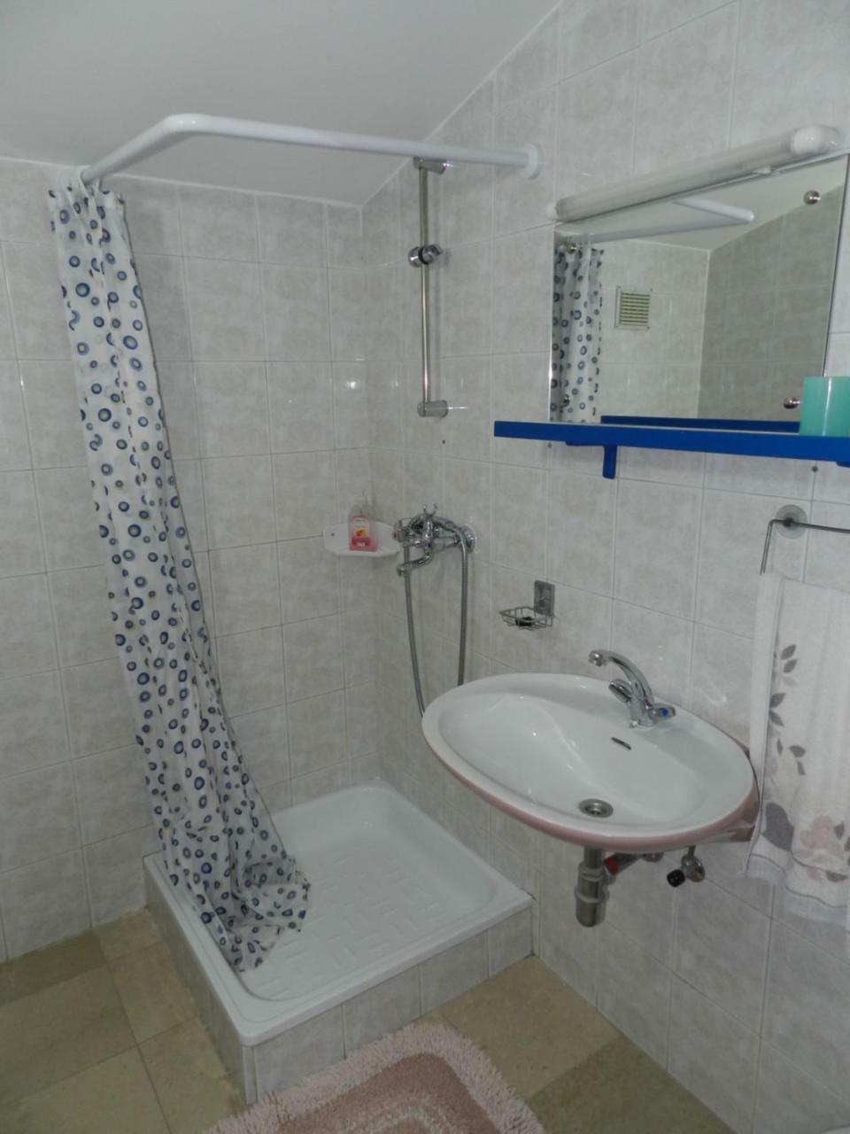 Levak Apartments - Apt. 1 Pjescana Uvala Ngoại thất bức ảnh